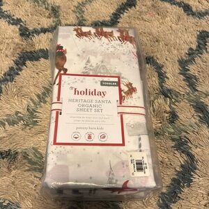 Pottery barn holiday heritage Santa organic sheet set